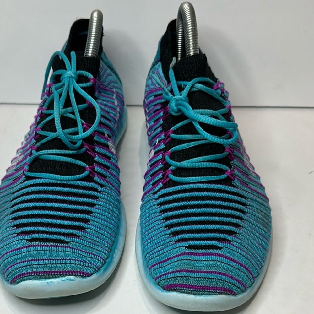 Nike blue purple and Black Athletic Shoes - Picture 7 of 7